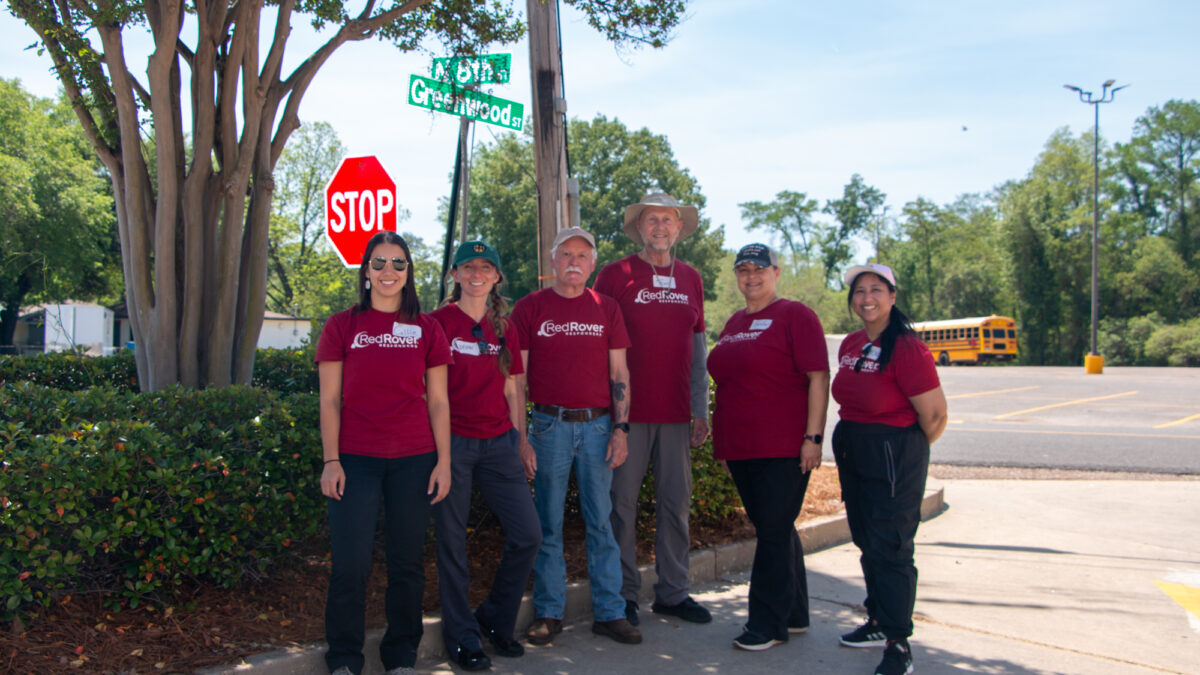 group of RedRover Responders volunteers in Northeast Louisiana