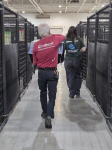 RedRover Responders volunteer Larry transports a cat during a deployment with Humane World for Animals